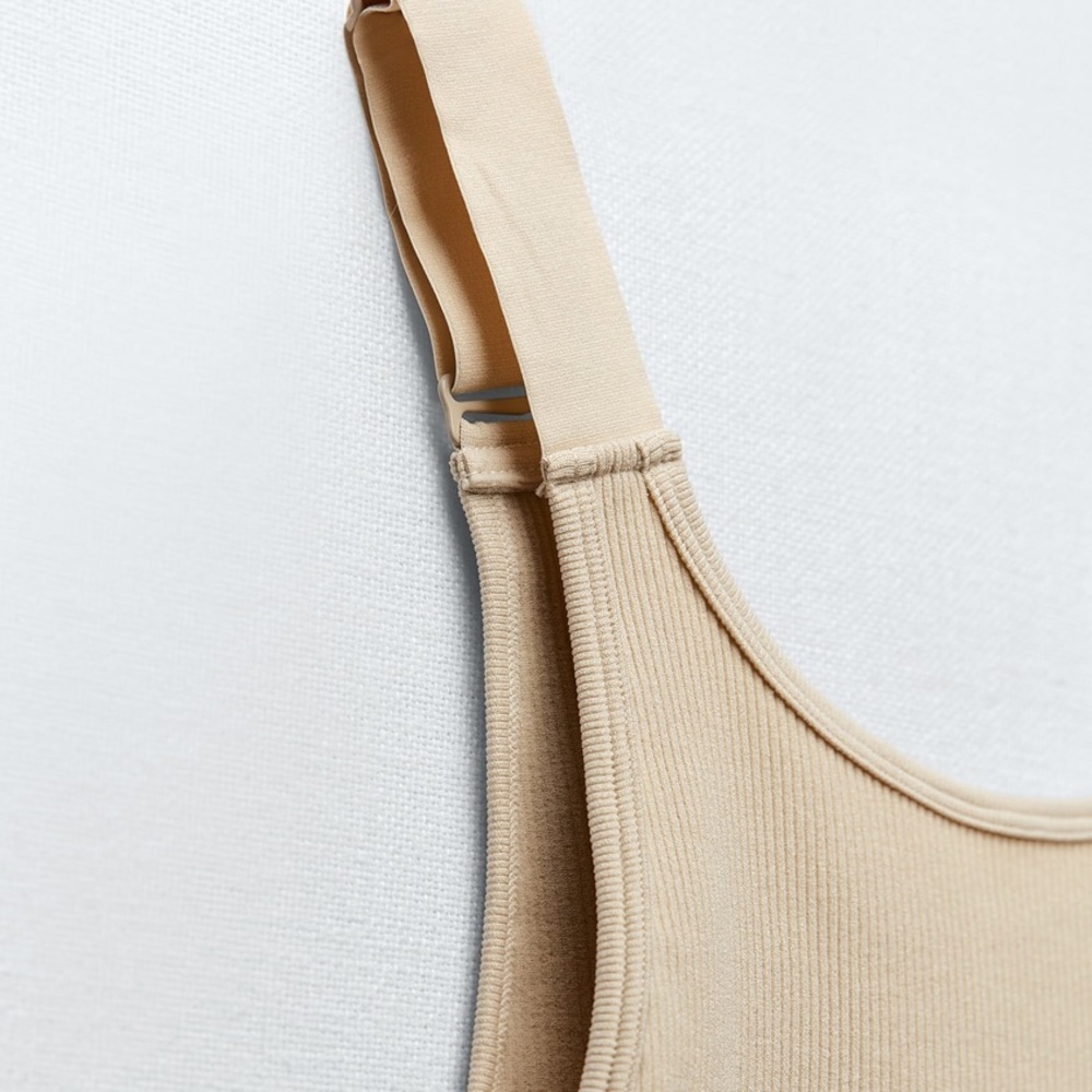 Zara seamless top - Picture 9 of 13